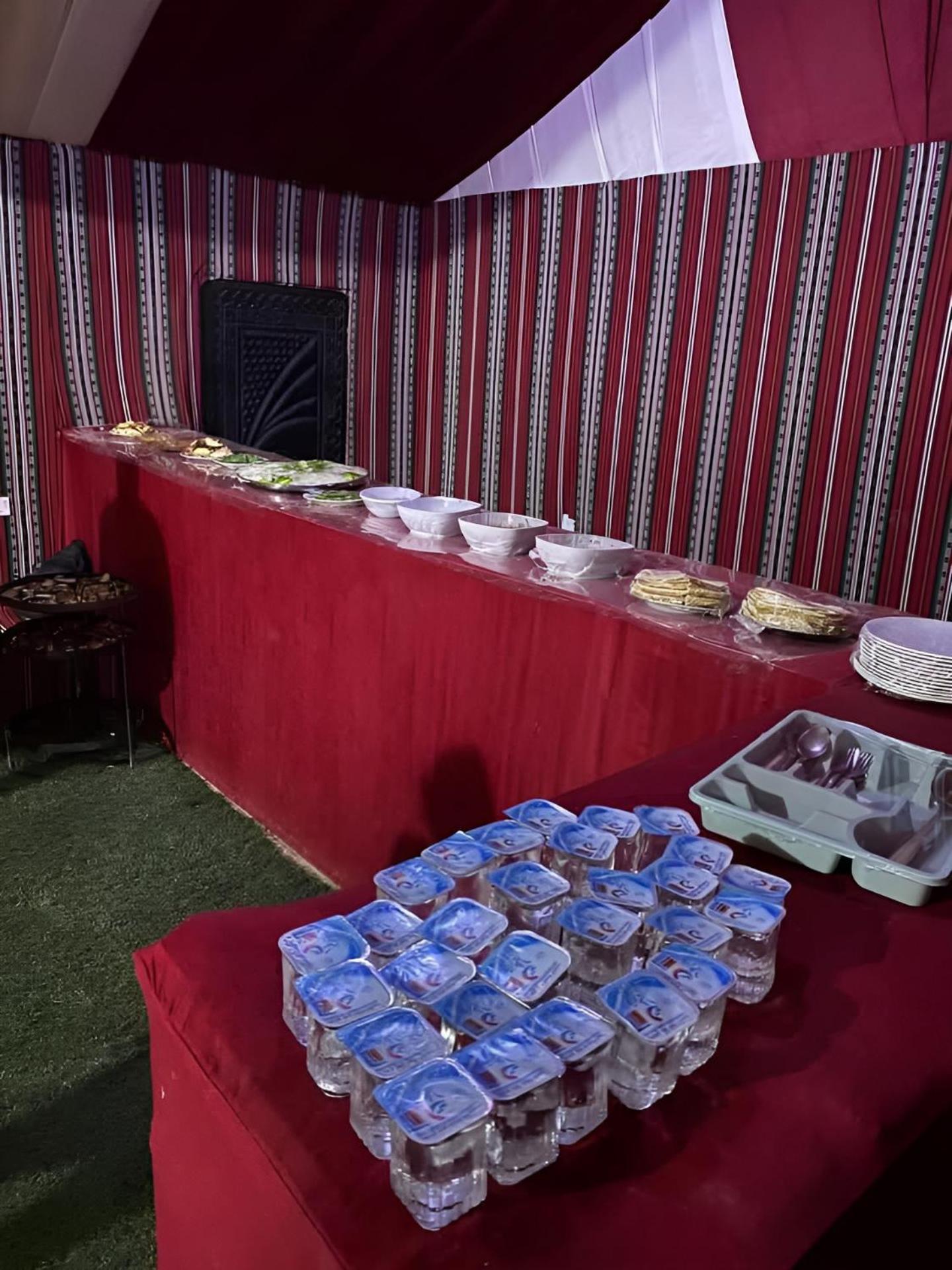 Готель Wadi Rum Caeser Camp Екстер'єр фото
