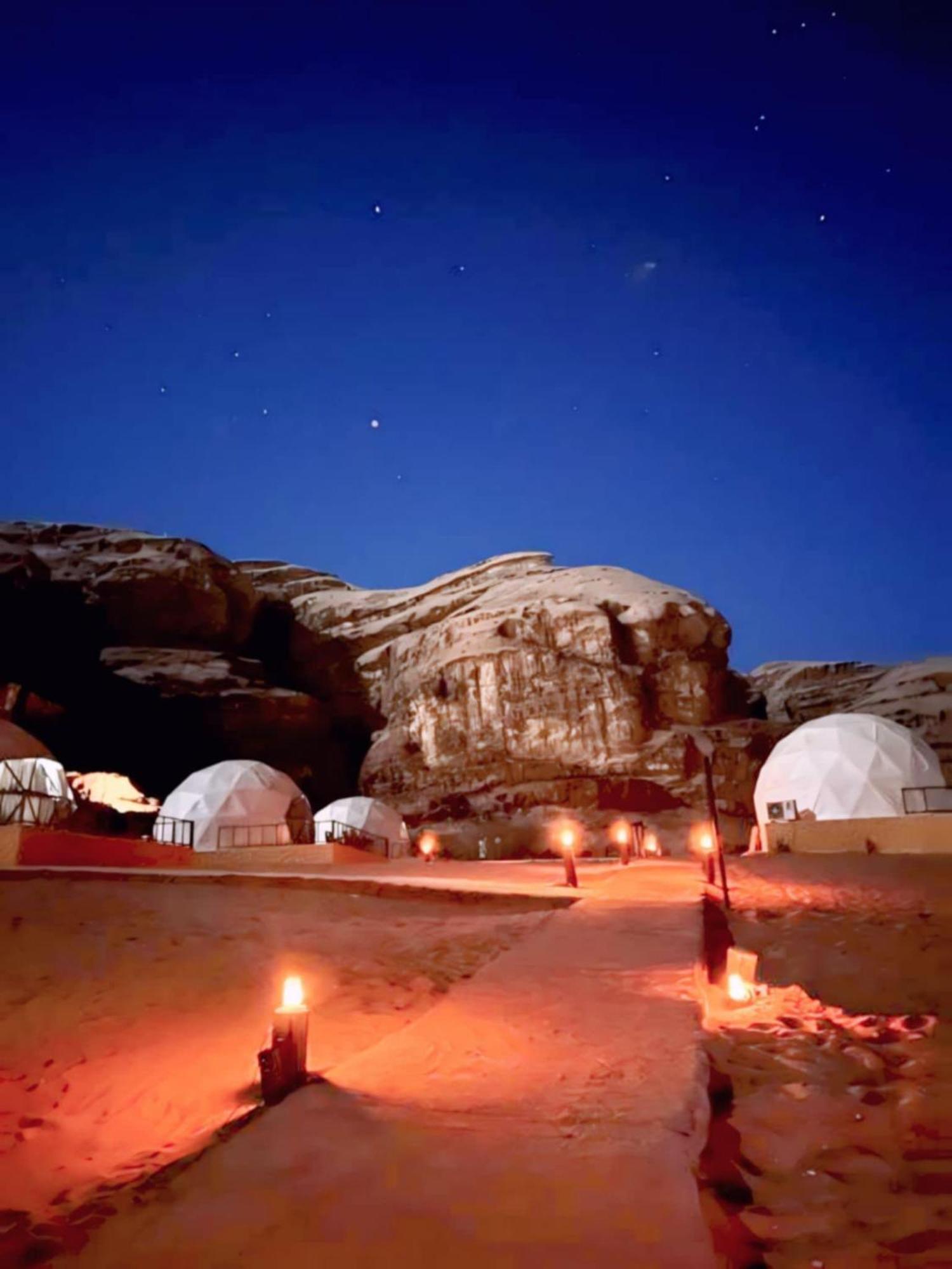 Готель Wadi Rum Caeser Camp Екстер'єр фото